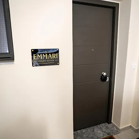 아파트 Emmari Luxury