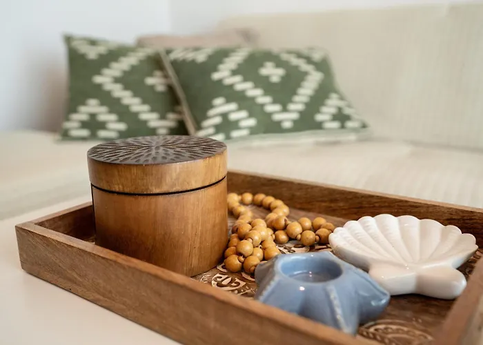 Emmari Luxury Episkopos